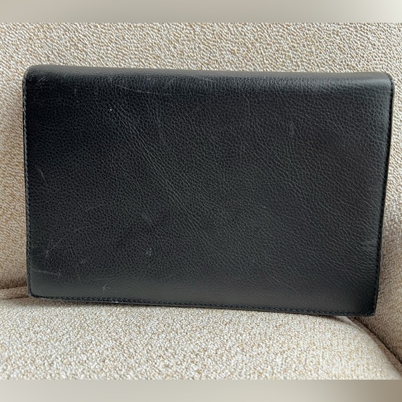 Givenchy clutch wristlet secondhand - Picture 3 of 10